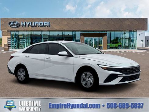 New 2026 Hyundai Elantra SE FWD image 10