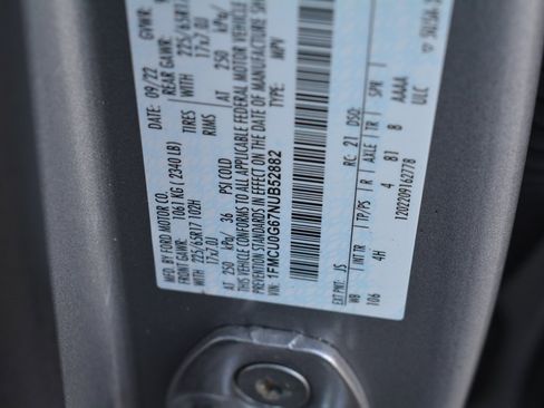 Used 2022 Ford Escape SE w/ Convenience Package image 25