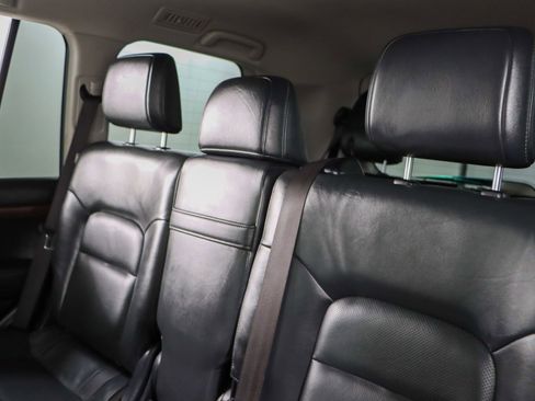 Used 2019 Toyota Land Cruiser image 26