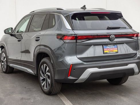 New 2026 Volkswagen Tiguan S FWD image 3