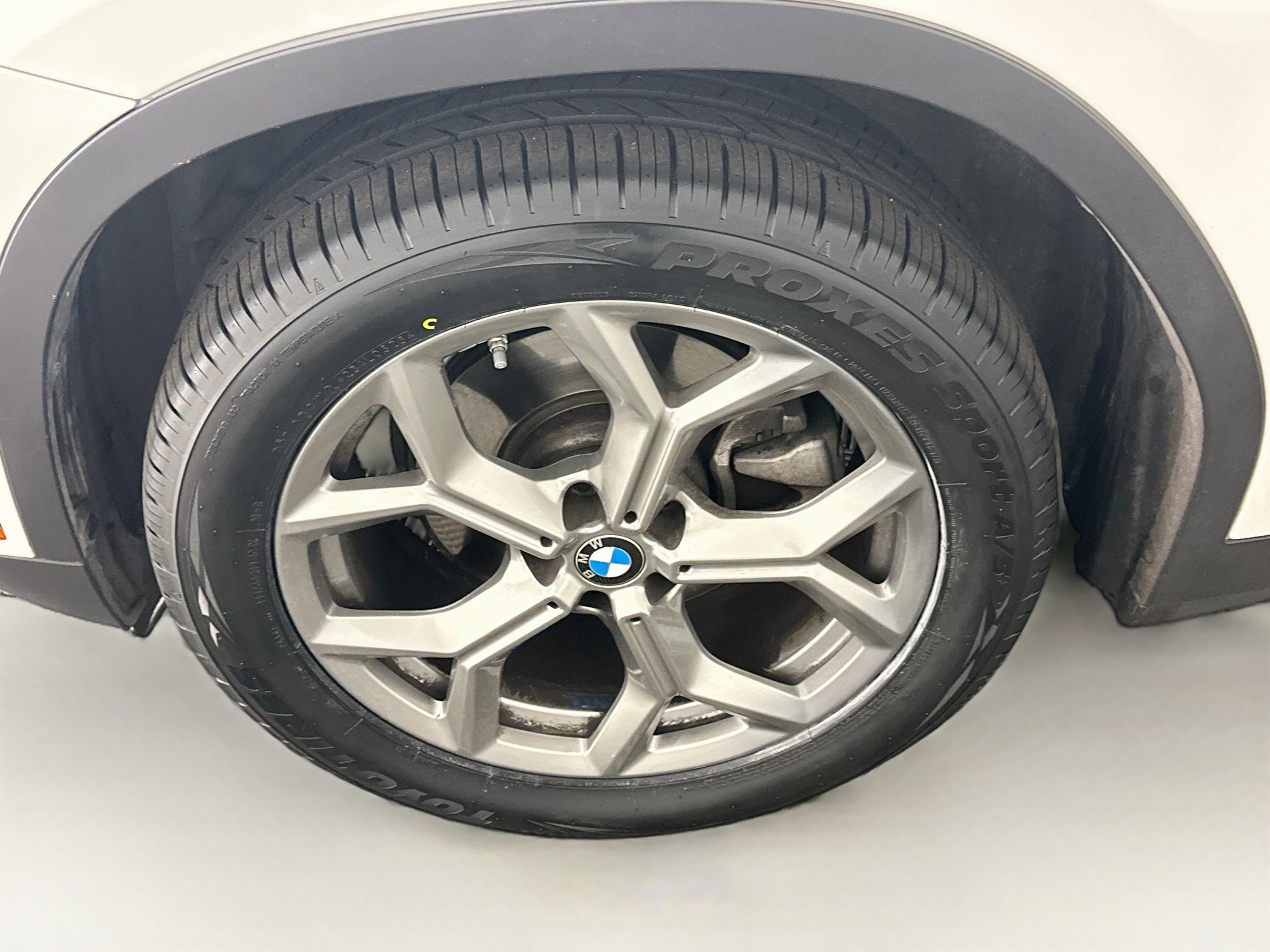 Used 2024 BMW X4 xDrive30i AWD/4WD image 11