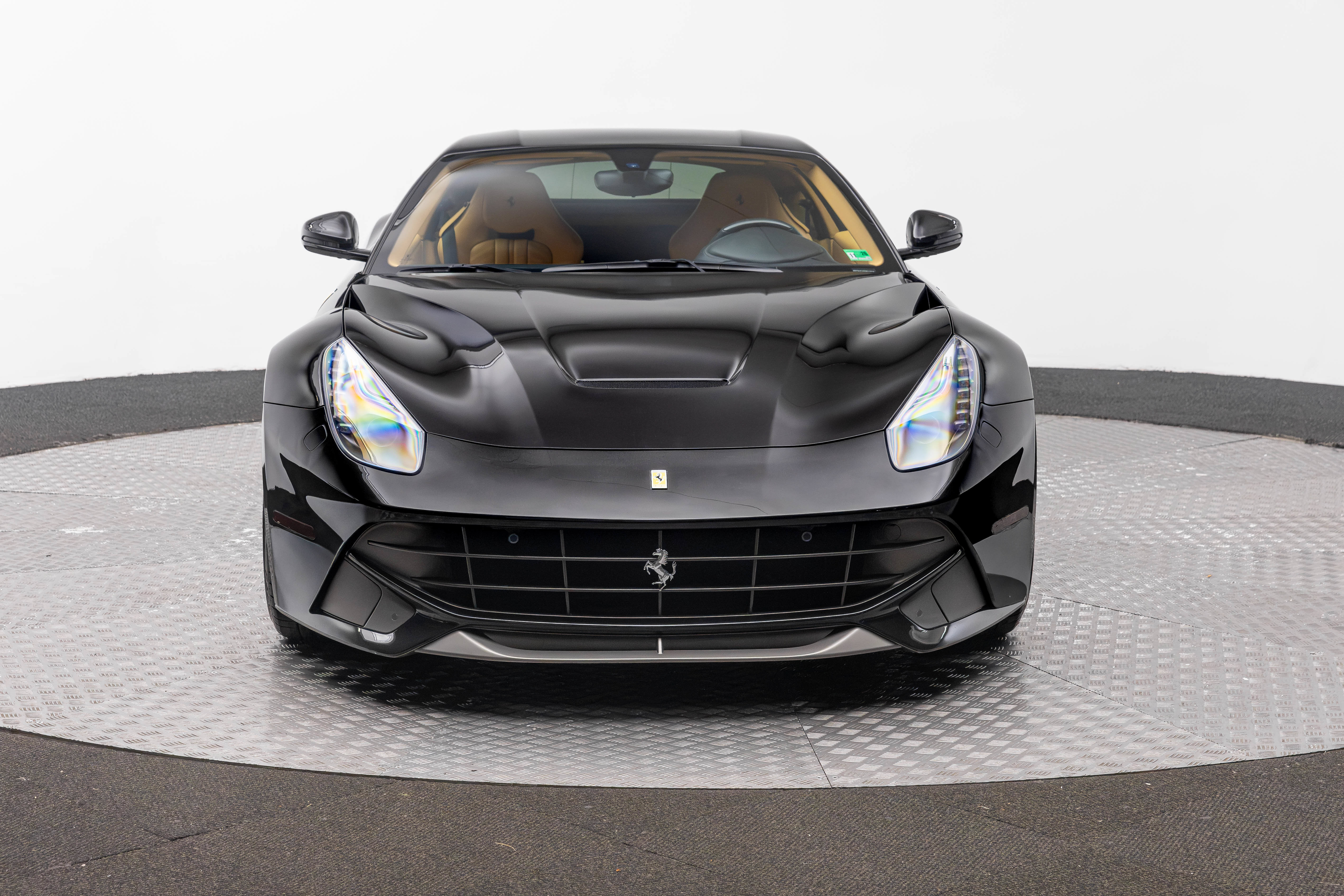 Certified 2014 Ferrari F12 Berlinetta RWD image 10