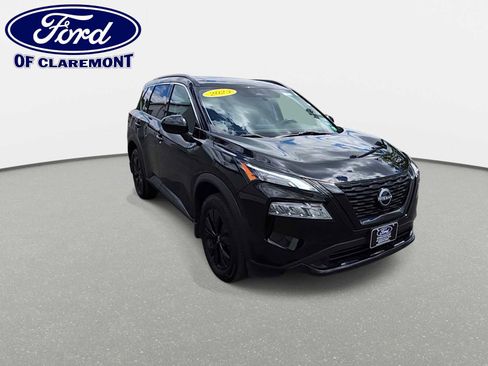 Used 2023 Nissan Rogue SV w/ SV Premium B Package AWD/4WD image 2