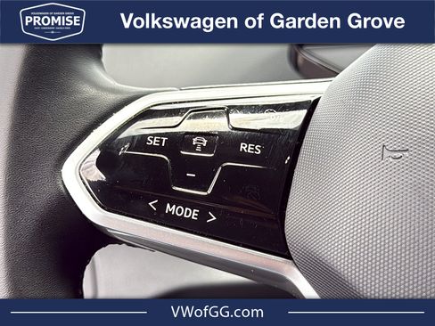 Used 2023 Volkswagen ID.4 Pro RWD image 17