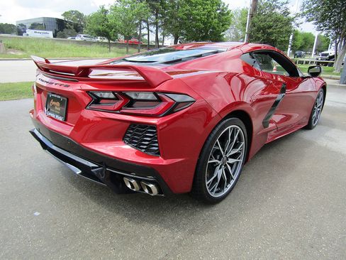 Used 2023 Chevrolet Corvette Stingray Preferred Cpe w/ Z51 Performance Package image 5