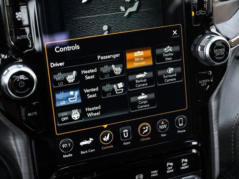 Used 2020 RAM 3500 Limited AWD/4WD image 30
