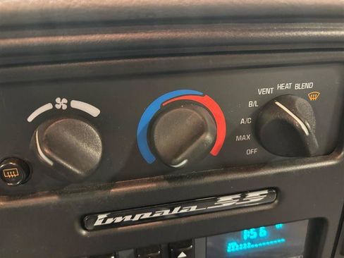 Used 1994 Chevrolet Caprice SS RWD image 21