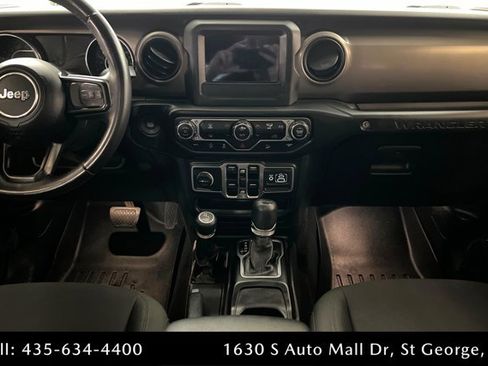 Used 2018 Jeep Wrangler Unlimited Sport S AWD/4WD image 13