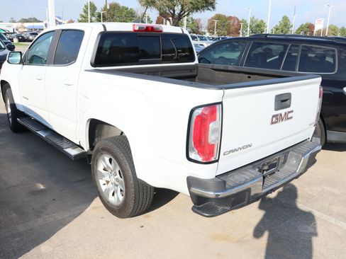 Used 2018 GMC Canyon SLE w/ SLE Convenience Package image 7
