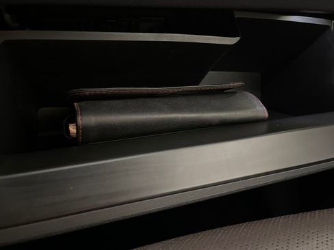 Certified 2023 Toyota Sienna Platinum image 25