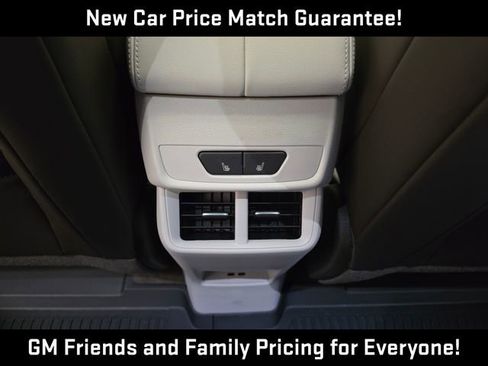 New 2026 GMC Terrain Denali w/ LPO, Floor Liner Package image 32