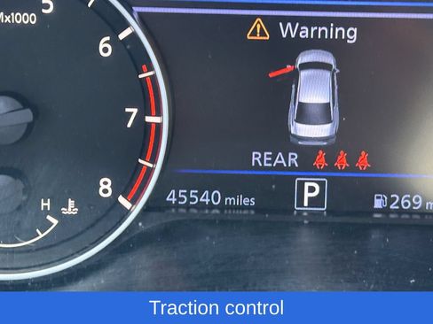 Used 2025 Nissan Altima 2.5 SV AWD/4WD image 3