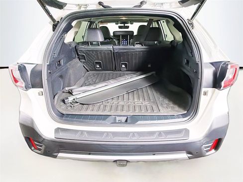 Used 2020 Subaru Outback Limited AWD/4WD image 14
