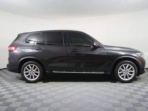 Used 2023 BMW X5 sDrive40i image 2