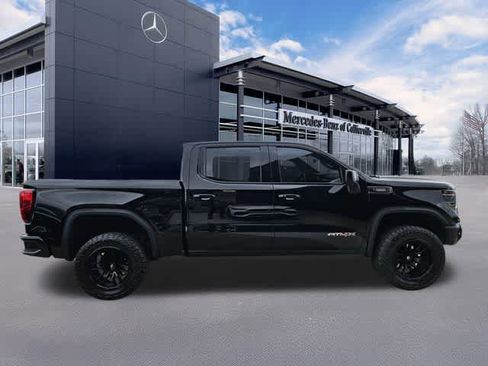 Used 2024 GMC Sierra 1500 AT4X image 9