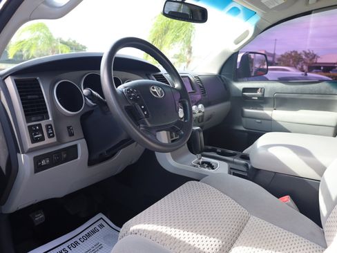 Used 2013 Toyota Tundra 4x4 CrewMax w/ TRD Off-Road Pkg image 7