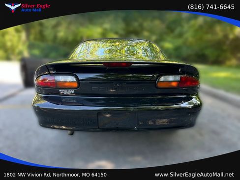 Used 2000 Chevrolet Camaro LT w/ Preferred Equipment Group 1 RWD image 5