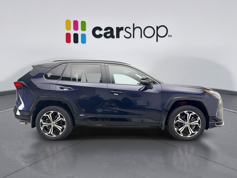 Used 2025 Toyota RAV4 XSE w/ Weather Package AWD/4WD image 6