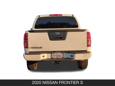 Used 2020 Nissan Frontier S image 9