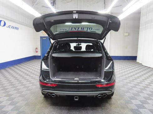 Used 2017 Audi SQ5 Premium Plus w/ Technology Package AWD/4WD image 29