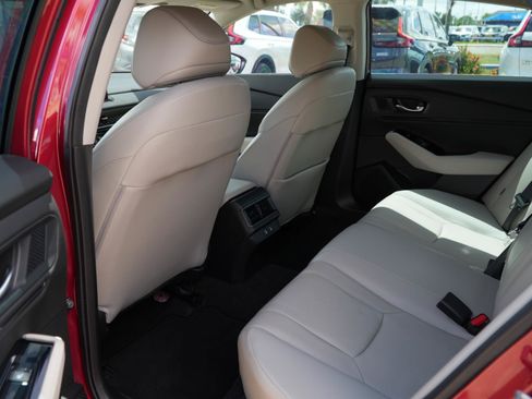 Used 2023 Honda Accord Touring image 19