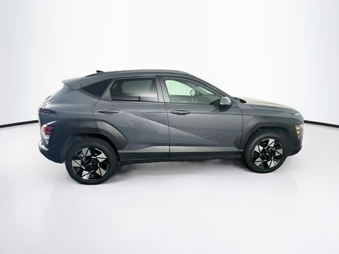 Used 2025 Hyundai Kona SEL AWD/4WD image 10