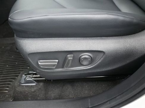 Certified 2026 Toyota Highlander XLE AWD/4WD image 21