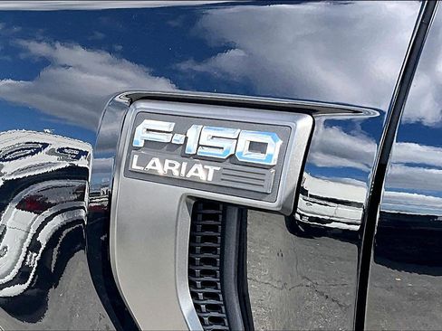 Certified 2022 Ford F150 Lariat w/ Equipment Group 502A High image 8