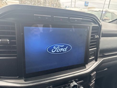 Certified 2021 Ford F150 XLT w/ Equipment Group 302A High image 14