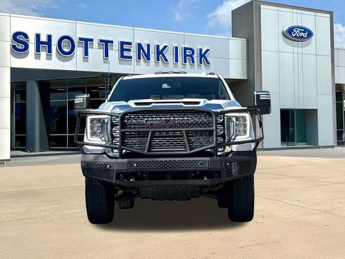 Used 2022 GMC Sierra 2500 Denali image 2