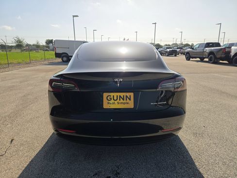 Used 2021 Tesla Model 3 Long Range AWD/4WD image 4