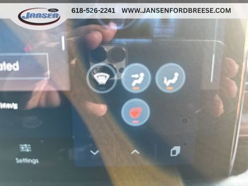 Used 2022 Lincoln Nautilus Reserve image 26