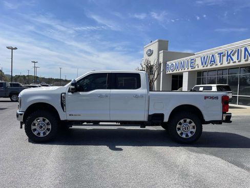 New 2026 Ford F250 Lariat w/ Chrome Package image 6