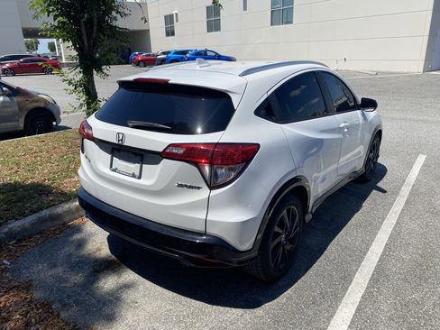 Used 2022 Honda HR-V Sport image 18