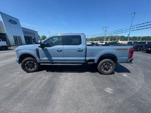 Used 2023 Ford F250 Lariat w/ Lariat Ultimate Package AWD/4WD image 2