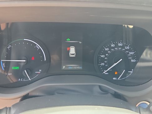Used 2021 Toyota Sienna XLE w/ XLE Plus Package FWD image 18