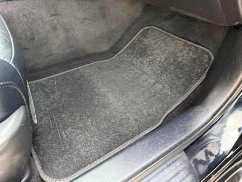 Used 2016 Toyota Avalon XLE image 25