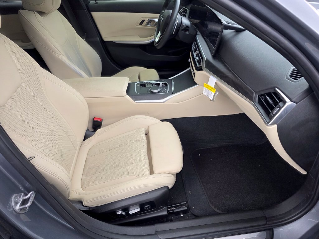 Certified 2024 BMW 330i Sedan w/ Convenience Package RWD image 26