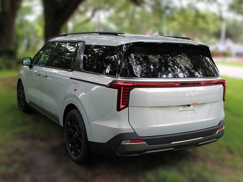 New 2026 Kia Carnival SX Prestige FWD image 15