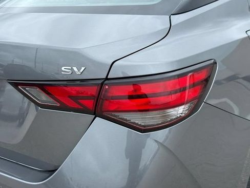 Used 2024 Nissan Sentra SV FWD image 15
