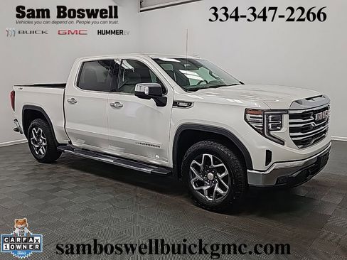 Used 2023 GMC Sierra 1500 SLT AWD/4WD image 2