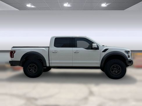 Used 2018 Ford F150 Raptor w/ Equipment Group 802A Luxury AWD/4WD image 8