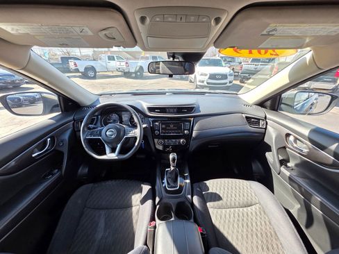 Used 2019 Nissan Rogue S w/ Special Edition Package image 13