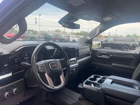 Used 2023 GMC Sierra 1500 SLE AWD/4WD image 21