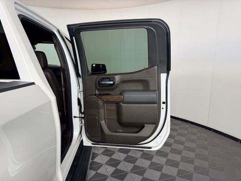 Used 2020 GMC Sierra 1500 Denali w/ Denali Ultimate Package AWD/4WD image 29