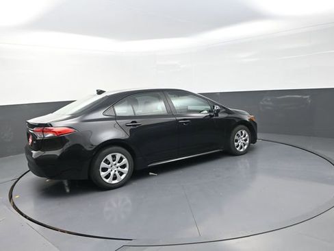 Used 2024 Toyota Corolla LE image 13