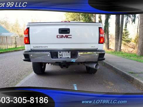 Used 2018 GMC Sierra 3500 SLT w/ Duramax Plus Package image 10