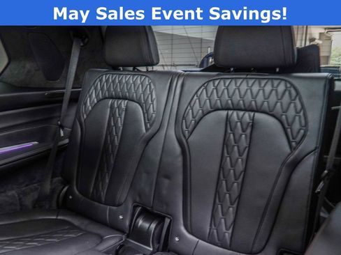 Used 2024 BMW X7 M60i AWD/4WD image 50
