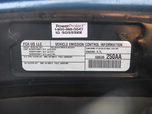 Used 2024 RAM 1500 Laramie AWD/4WD image 30