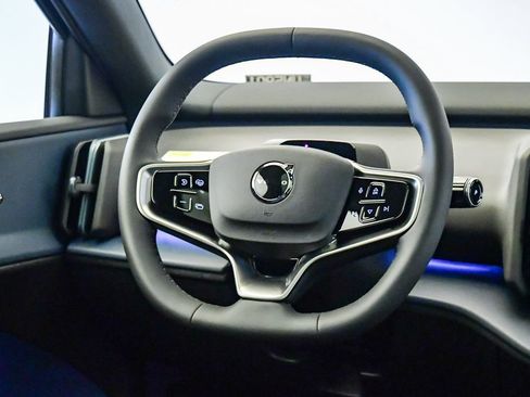 New 2026 Volvo EX30 Plus w/ Climate Package AWD/4WD image 13